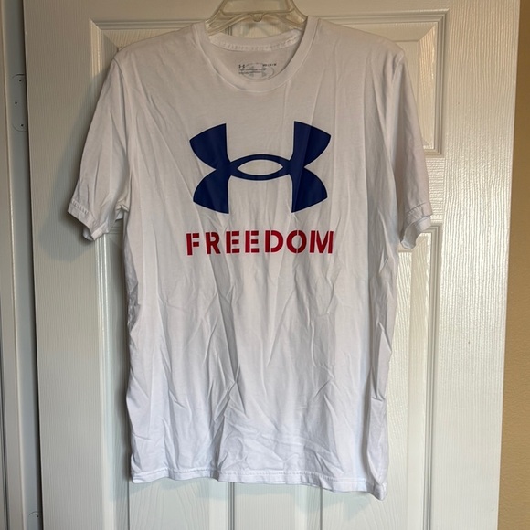 Under Armour men’s white short sleeve freedom graphic t-shirt size medium - Picture 1 of 9